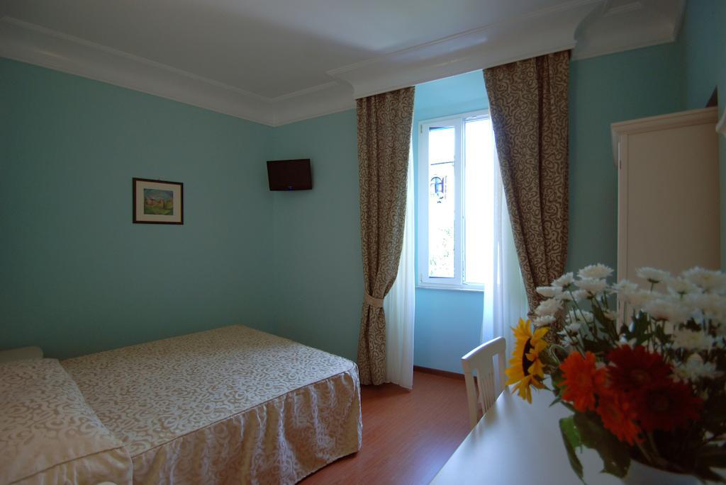Adriana E Felice Bed & Breakfast 3*